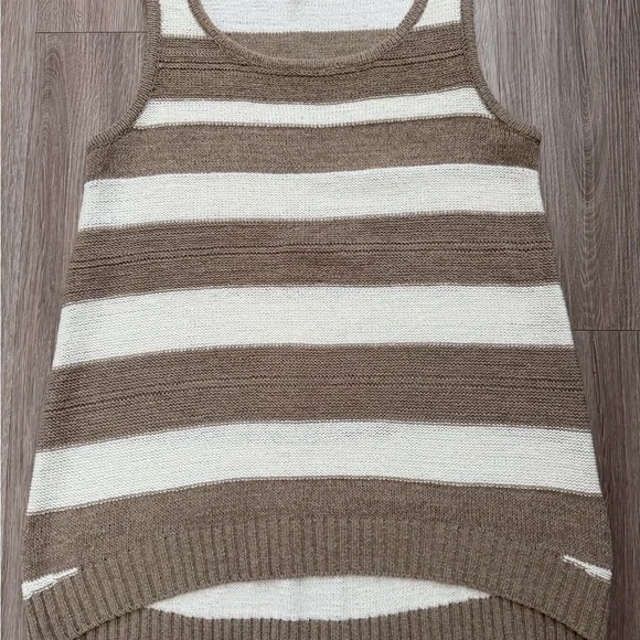 Striped Sleeveless Knit Top - Picture 1 of 1